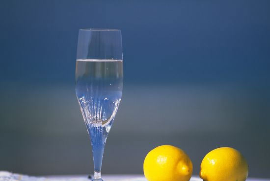 清潔百科：關(guān)于玻璃清洗劑